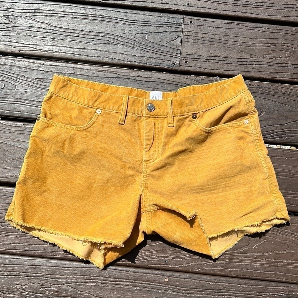 Gap Womens Cut Off Corduroy Shorts in Mustard Yellow Size 12